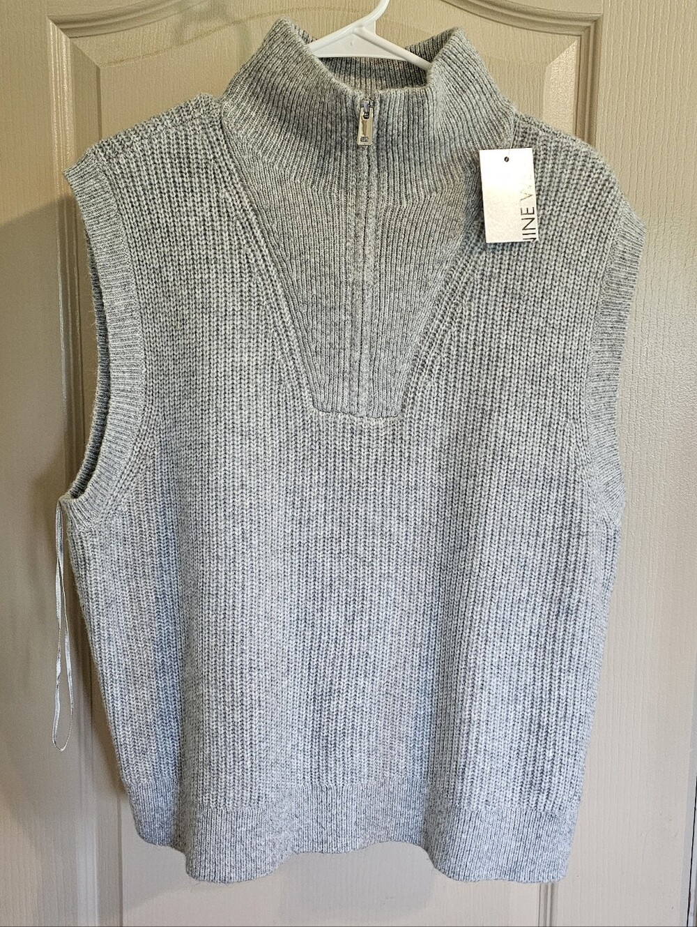 NWT Womens Nine West Quarter Zip Gray Knit Sweater Vest XL